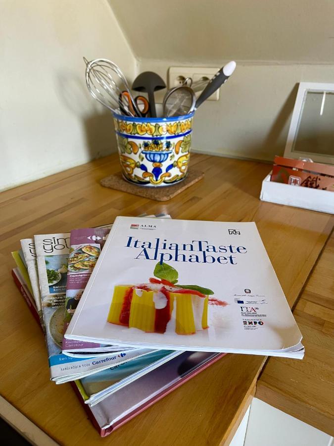 Cosy Penthouse In The Heart Of Bruges ברוז' מראה חיצוני תמונה